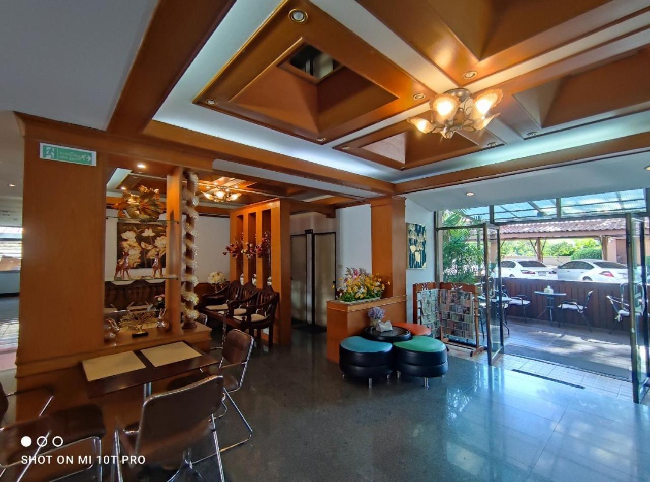 Areena Resort And Hotel Утрадит Екстериор снимка