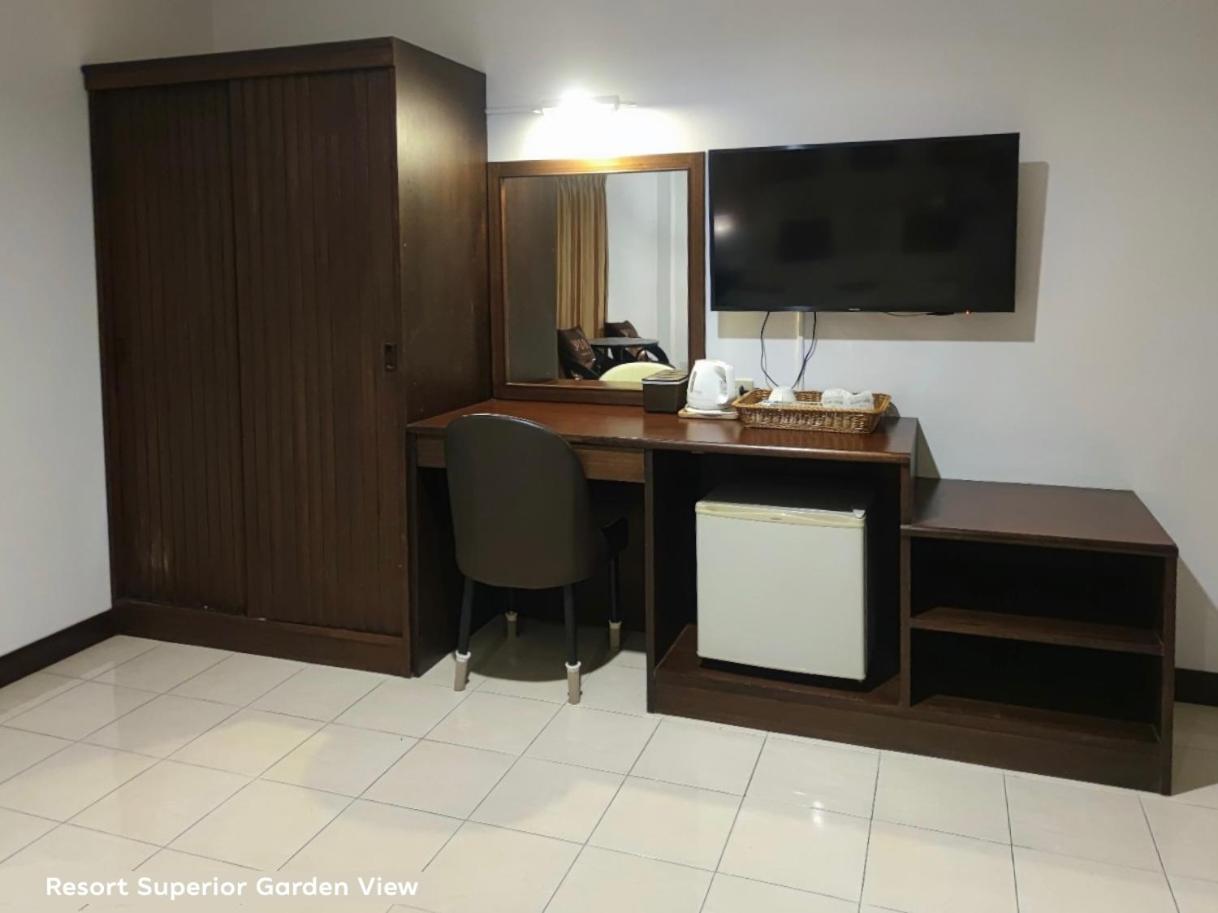 Areena Resort And Hotel Утрадит Екстериор снимка