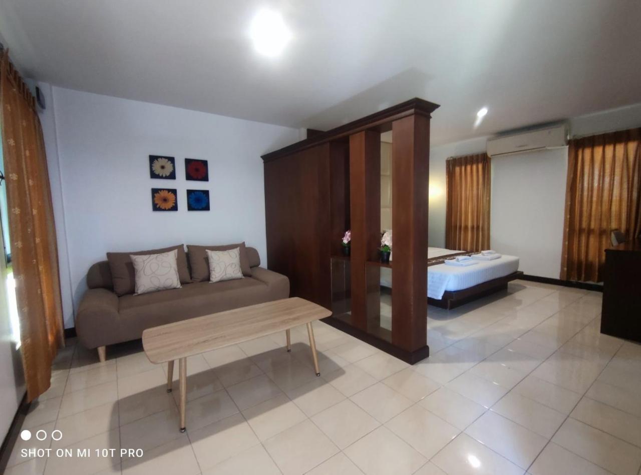 Areena Resort And Hotel Утрадит Екстериор снимка
