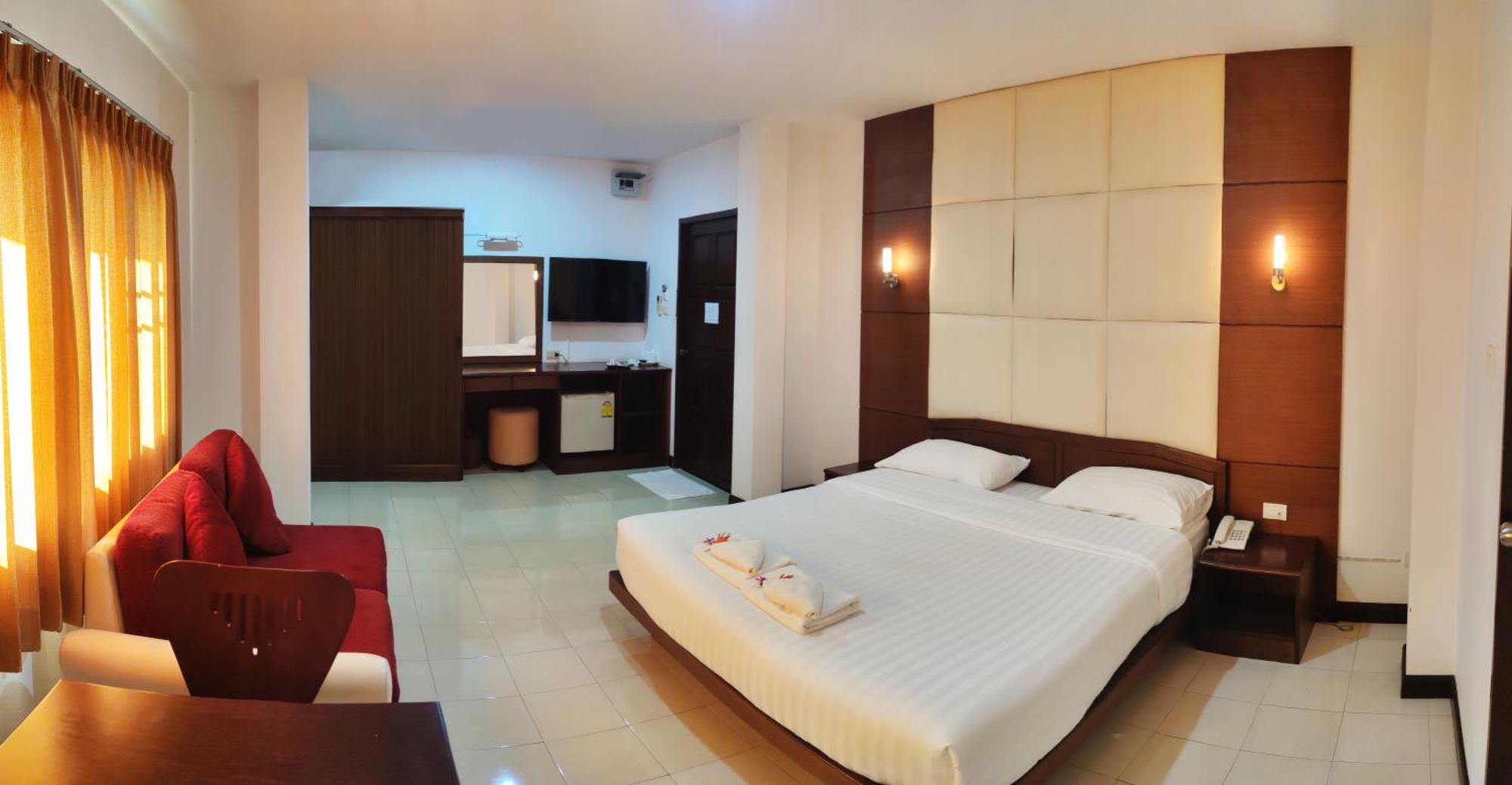 Areena Resort And Hotel Утрадит Екстериор снимка